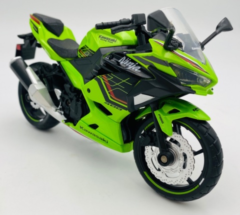 KAWASAKI Ninja 400 2023 motocykl model 1:12 MSZ 68729
