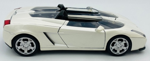 Lamborghini Concept S model 1:24 Motormax 73365