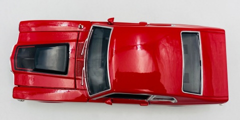 Mercury Comet 1971 GT Version 1:24 Motormax 79047 czerwony