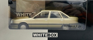 Renault 21 1986 beżowy WhiteBox 124254 model 1:24