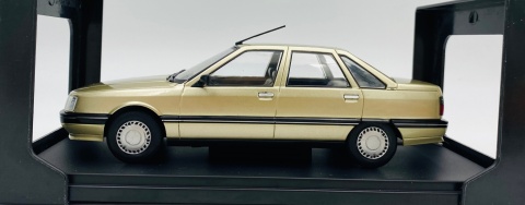 Renault 21 1986 beżowy WhiteBox 124254 model 1:24