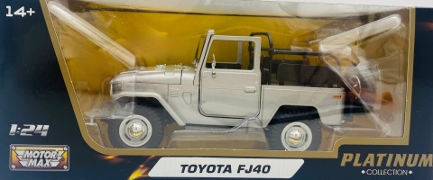 Toyota FJ 40 open top 1:24 Motormax 79330 srebrny