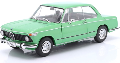 BMW 1602 Taiga 1971 S1808604 model Solido 1:18 zielony