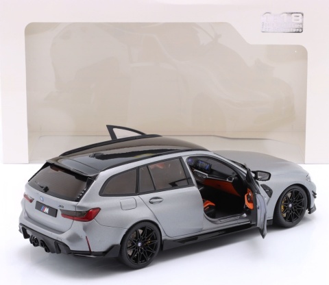 BMW M3 (G81) Competition M XDrive Touring 2024 model S1813702 Solido 1:18