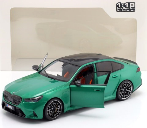 BMW M5 (G90) 2025 model S1814701 Solido 1:18 Isle of Man Green metallic