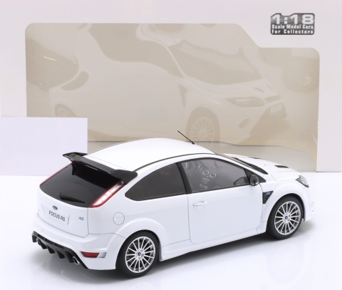 FORD FOCUS RS MK II 2009 model metalowy S1813102 Solido 1:18 biały