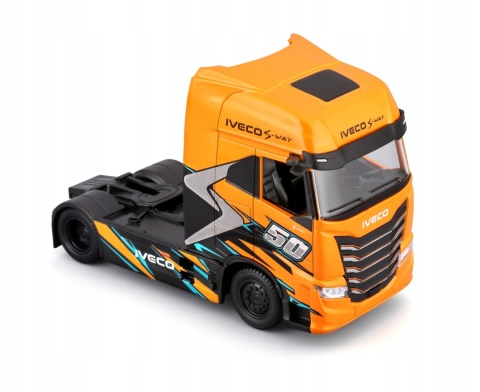 IVECO S-WAY Custom Cabs 32208 Bburago 1:43
