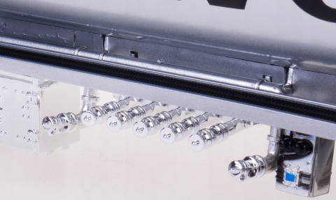 Scania V8 R730 ciągnik z naczepą cysterną TIR model WELLY 1:32