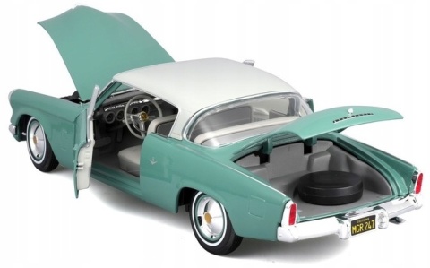 Studebaker Starliner 1953 Low Boy model 1:18 Maisto 31651
