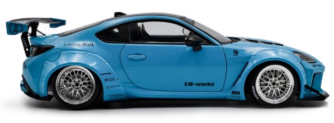 TOYOTA GR86 LBWK Body Kit 2024 model S1813601 Solido 1:18 niebieski