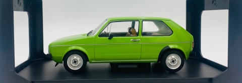 VW Volkswagen Golf I 1974 model 124264 WhiteBox 1:24 zielony