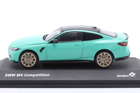 BMW M4 (G82) Competition 2023 mint green S4316002 Solido 1:43