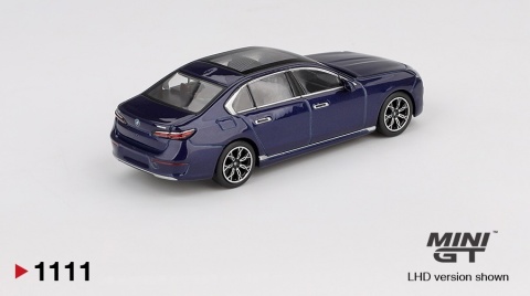 BMW i7 xDrive60 Tanzanite Blue Metallic MGT01111 MiniGT 1:64 granatowy