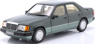 MERCEDES-BENZ 230 E W124 1990 model 183952 Norev 1:18 zielony
