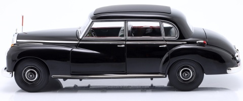 MERCEDES-BENZ 300 (W186) 1955 Konrad Adenauer model 183707 Norev 1:18 black
