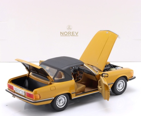 MERCEDES-BENZ 450 SL R107 1975 cayenne orange model 183350 Norev 1:18