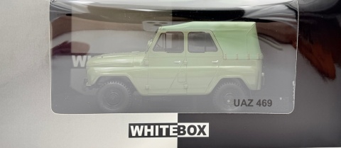 UAZ 469 (1975) Łazik Gazik model 124263 WhiteBox 1:24 zielony