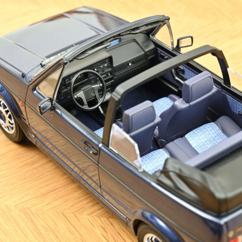 VW Volkswagen Golf Cabriolet Quartett (1992) model 188628 Norev 1:18