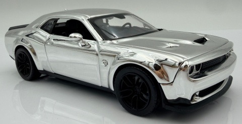 DODGE Challenger SRT Hellcat 2018 model 1:24 Motormax 79095 lustro chrom