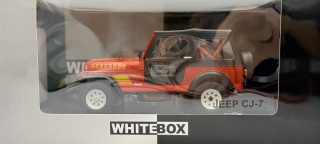 JEEP CJ-7 Renegade 1980 model WB124267 METAL WhiteBox 1:24 czerwony