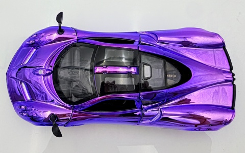 PAGANI Huayra model 1:24 Motormax custom WRAP 79084 fiolet