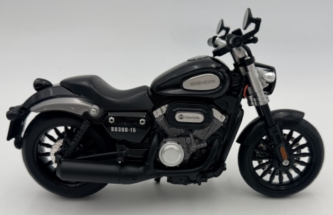 Benda Chinchilla 300 motocykl model 1:12 LED dźwięk Huayi M12-9 czarny