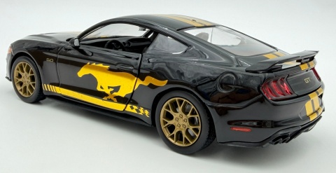 Ford MUSTANG GT 2018 model 1:24 Motormax 79204 Midnight Eclipse