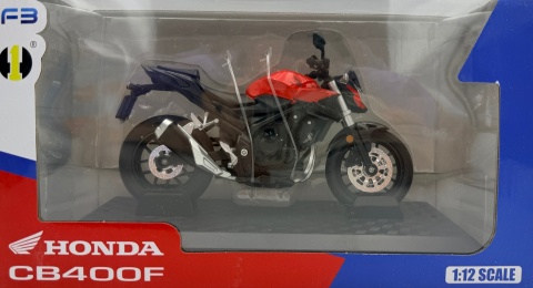 Honda CB400F motocykl model 1:12 LED dźwięk Huayi M12-19 czerwony