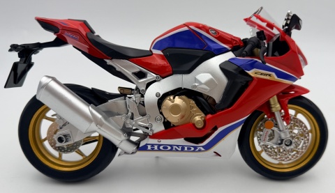 Honda CBR 1000RR Fireblade motocykl DUŻY model 1:9 Huayi M9-11A