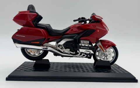 Honda GL1800 Gold Wing motocykl model 1:12 LED dźwięk Huayi M12-12 czerwony