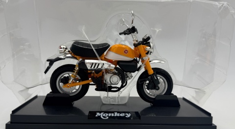 Honda Monkey 125 motocykl model 1:12 Huayi M12-20 żółty