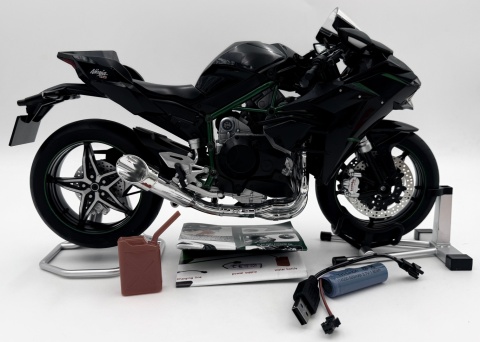 Kawasaki Ninja H2R DŹWIĘK DYM LED model 1:9 Huayi M6-2A czarny