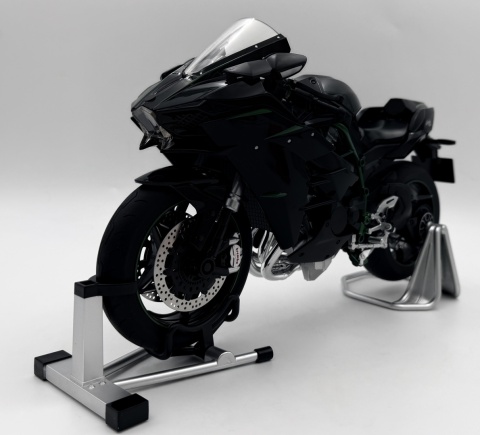 Kawasaki Ninja H2R DŹWIĘK DYM LED model 1:9 Huayi M6-2A czarny