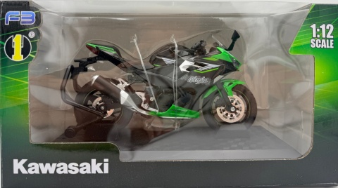 Kawasaki Ninja 400 motocykl model 1:12 LED dźwięk Huayi M12-17 czarny