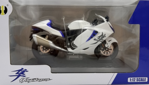 Suzuki GSX-1300R Hayabusa motocykl model 1:12 LED dźwięk Huayi M12-23 biały