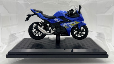 Suzuki GSX 250R model 1:18 Huayi M18-10B niebieski