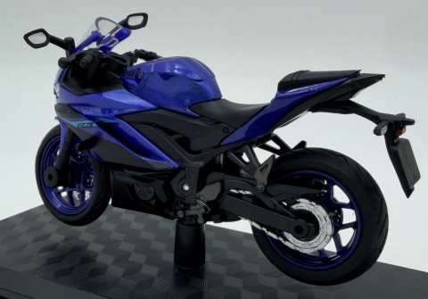 Yamaha YZF-R3 motocykl model 1:18 Huayi M18-9B niebieski