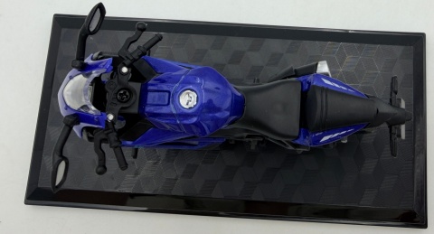 Yamaha YZF-R3 motocykl model 1:18 Huayi M18-9B niebieski