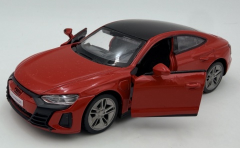 Audi RS e-tron GT z napędem światło dźwięk METAL 1:36 MSZ 68721 czerwony