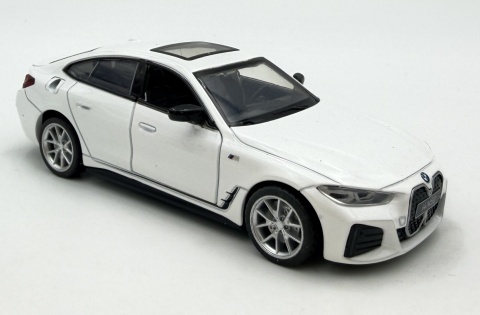 BMW i4 M50 z napędem światło dźwięk model METAL 1:34 MSZ 68714 biały