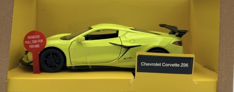 Chevrolet Corvette Z06 z napędem światło dźwięk METAL 1:32 MSZ 68748 żółty