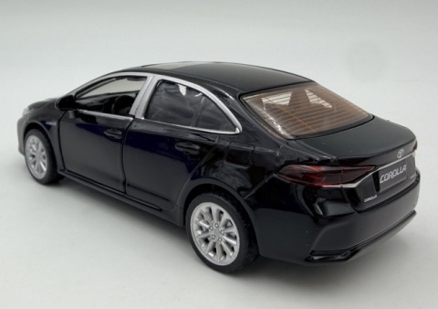 Toyota Corolla Hybrid z napędem światło dźwięk METAL 1:33 MSZ 68432 czarny