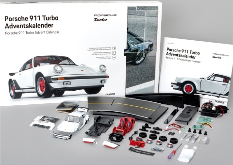 ZESTAW Porsche 911 Turbo 1975 kalendarz adwentowy 2026 biały Franzis 1:24