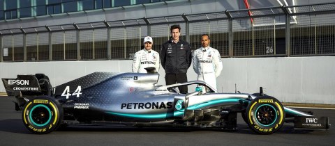 Bolid F1 MERCEDES W10 EQ P.+ Hamilton Bburago 1:43 Bolid F1 MERCEDES W10 EQ P.+ Hamilton Bburago 1:43