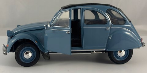 CITROEN 2CV niebieski 1982 model METAL WELLY 1:24 CITROEN 2CV niebieski 1982 model METAL WELLY 1:24