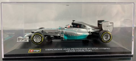 Bolid MERCEDES W05 AMG F1 L. Hamilton BBurago 1:32 Bolid MERCEDES W05 AMG F1 L. Hamilton BBurago 1:32