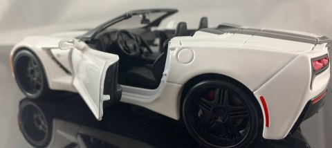 Corvette Stingray 2014 1:24 Maisto Design 32501 Corvette Stingray 2014 1:24 Maisto Design 32501