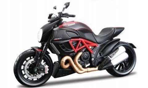DUCATI Diavel Carbon motocykl model 1:12 Maisto DUCATI Diavel Carbon motocykl model 1:12 Maisto