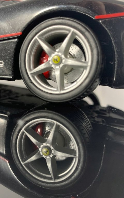 FERRARI LaFerrari Aperta black model Bburago 26022 FERRARI LaFerrari Aperta black model Bburago 26022