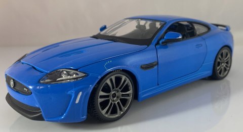 JAGUAR XKR-S metalowy model Bburago 1:24 21063 JAGUAR XKR-S metalowy model Bburago 1:24 21063